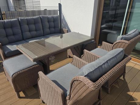 Brązowy zestaw technorattanowy tarasowy Laritto Dining + pufy - Brown