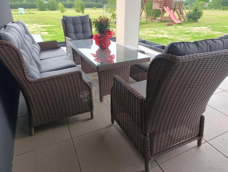 Brązowy zestaw technorattanowy tarasowy Laritto Dining + pufy - Brown