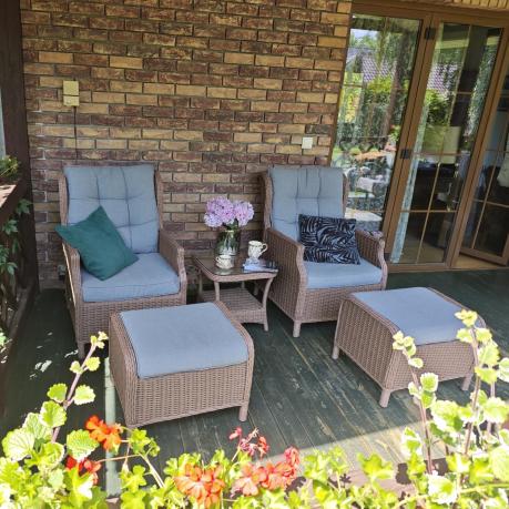 Brązowy zestaw wypoczynkowy z technorattanu z funkcją Relax Laritto Duo - Brown