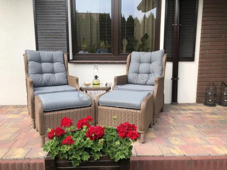 Brązowy zestaw wypoczynkowy z technorattanu z funkcją Relax Laritto Duo - Brown