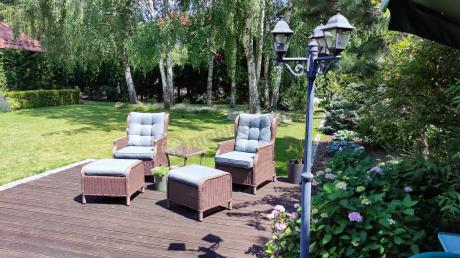 Brązowy zestaw wypoczynkowy z technorattanu z funkcją Relax Laritto Duo - Brown