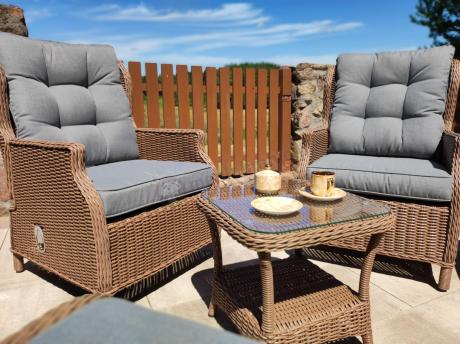 Brązowy zestaw wypoczynkowy z technorattanu z funkcją Relax Laritto Duo - Brown