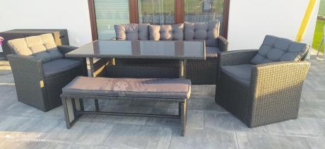 Ciemnoszare meble do ogrodu