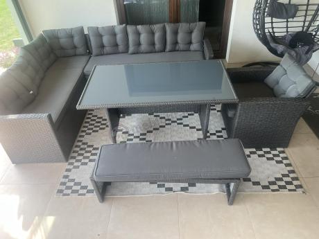Ciemnoszary narożnik tarasowy z technorattanu Topiano Plus Antracite