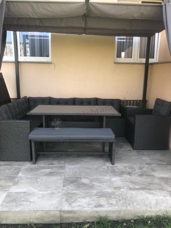 Ciemnoszary narożnik tarasowy z technorattanu Topiano Plus Antracite
