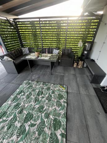 Ciemnoszary narożnik tarasowy z technorattanu Topiano Plus Antracite