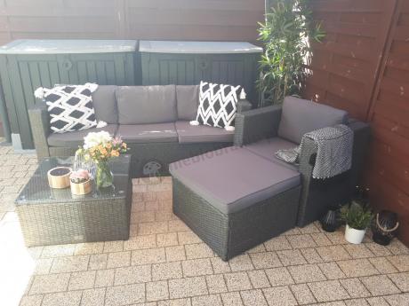 Ciemnoszary zestaw mebli ogrodowych ze stolikiem kawowym