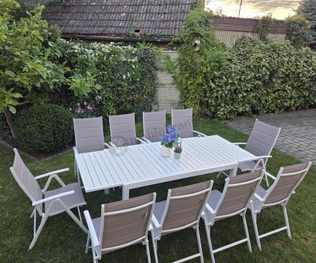 Duży, biały zestaw mebli ogrodowych z aluminiowym rozkładanym stołem 240cm + 10 regulowanych krzeseł - Tabia