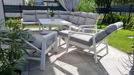 Duży narożnik na taras 278x278cm, stół 160cm, regulowane fotele i pufy - Renalo Corner XL - White