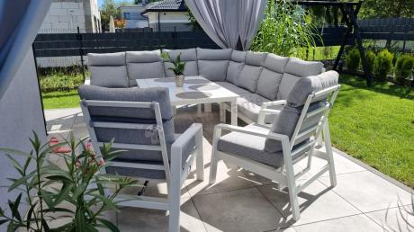 Duży narożnik na taras 278x278cm, stół 160cm, regulowane fotele i pufy - Renalo Corner XL - White