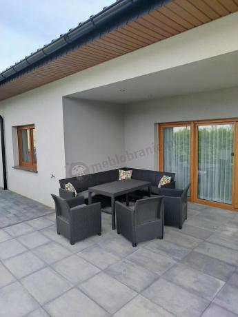 Duży narożnik na taras Nedler VI ze stolikiem podnoszonym i trzema fotelami - grafit