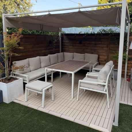 Duży narożnik na taras ze stołem obiadowym fotelami i pufami Sodor Corner XXL - White Polywood