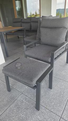 Duży narożnik ogrodowy metalowy 294x184cm Doros Corner XXL z 2 fotelami, 2 pufami i stołem 160cm - Polywood Dark Grey