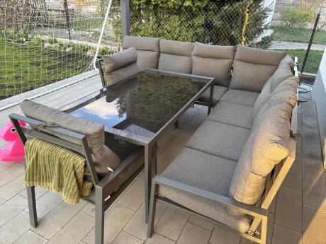 Duży narożnik ogrodowy metalowy 294x184cm Doros Corner XXL z 2 fotelami, 2 pufami i stołem 160cm wysokie oparcia - Da