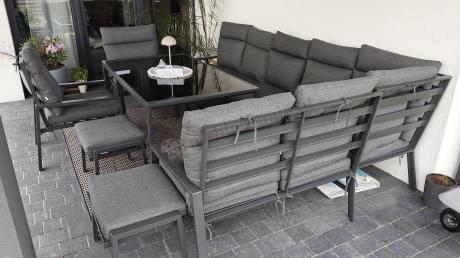 Duży narożnik ogrodowy metalowy 294x184cm Doros Corner XXL z 2 fotelami, 2 pufami i stołem 160cm wysokie oparcia - Da