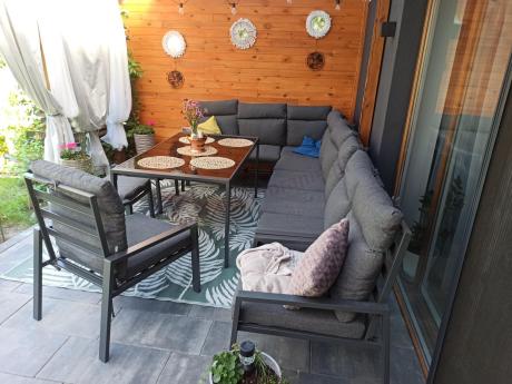 Duży narożnik ogrodowy metalowy 294x184cm Doros Corner XXL z 2 fotelami, 2 pufami i stołem 160cm wysokie oparcia - Da