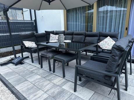 Duży narożnik ogrodowy metalowy 294x184cm Doros Corner XXL z 2 fotelami, 2 pufami i stołem 160cm wysokie oparcia - Da