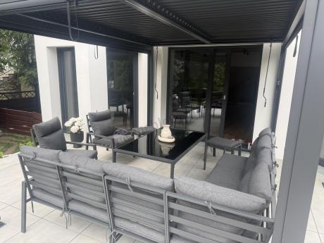 Duży narożnik ogrodowy metalowy 294x184cm Doros Corner XXL z 2 fotelami, 2 pufami i stołem 160cm wysokie oparcia - Da