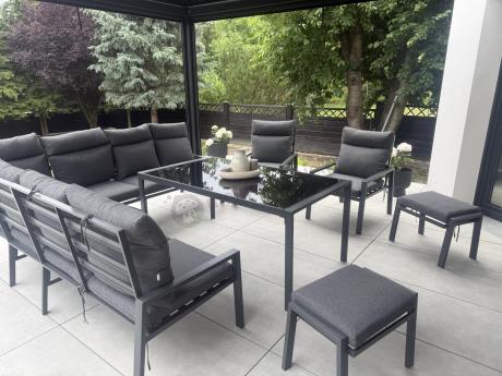 Duży narożnik ogrodowy metalowy 294x184cm Doros Corner XXL z 2 fotelami, 2 pufami i stołem 160cm wysokie oparcia - Da