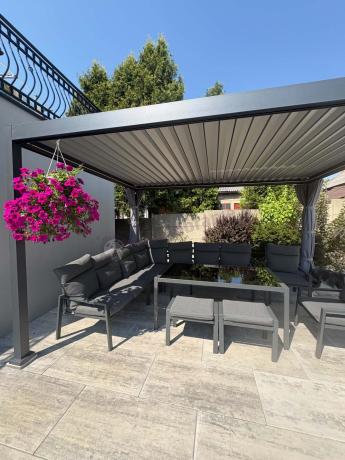 Duży narożnik ogrodowy metalowy 294x184cm Doros Corner XXL z 2 fotelami, 2 pufami i stołem 160cm wysokie oparcia - Da