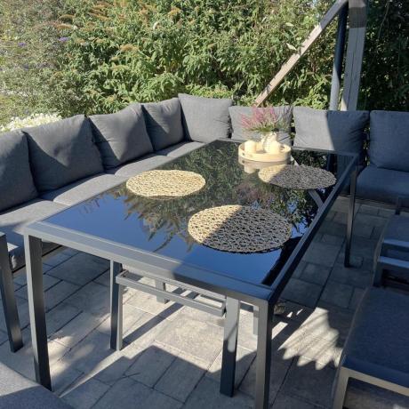 Duży narożnik ogrodowy metalowy 294x184cm Sodor Corner XXL z 2 fotelami, 2 pufami i stołem 160cm - Dark Grey