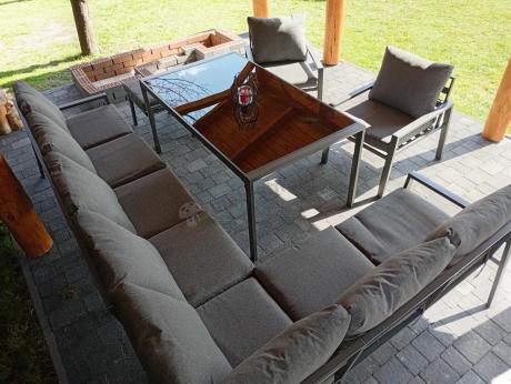 Duży narożnik ogrodowy metalowy 294x184cm Sodor Corner XXL z 2 fotelami, 2 pufami i stołem 160cm - Dark Grey
