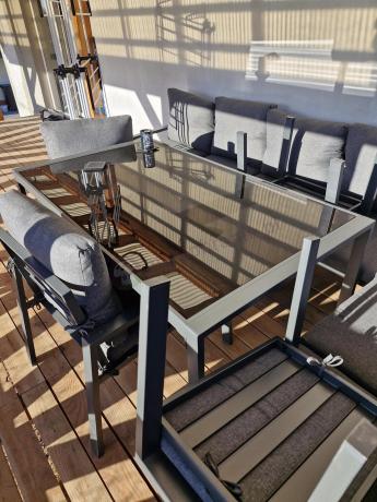 Duży narożnik ogrodowy metalowy 294x184cm Sodor Corner XXL z 2 fotelami, 2 pufami i stołem 160cm - Dark Grey