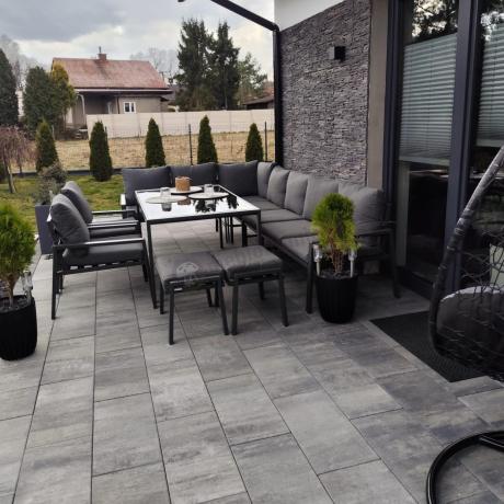 Duży narożnik ogrodowy metalowy 294x184cm Sodor Corner XXL z 2 fotelami, 2 pufami i stołem 160cm - Dark Grey