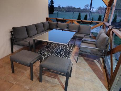 Duży narożnik ogrodowy metalowy 294x184cm Sodor Corner XXL z 2 fotelami, 2 pufami i stołem 160cm - Dark Grey