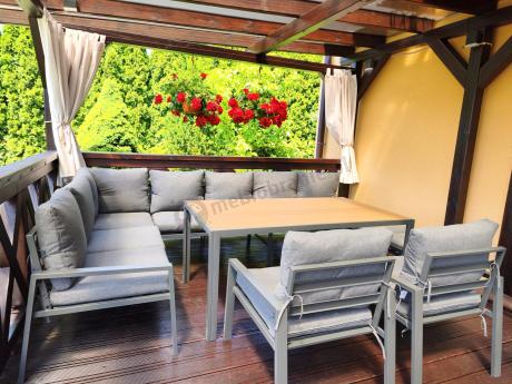 Duży narożnik ogrodowy metalowy 294x184cm Sodor Corner XXL z 2 fotelami, 2 pufami i stołem 160cm - Dark Grey Polywood