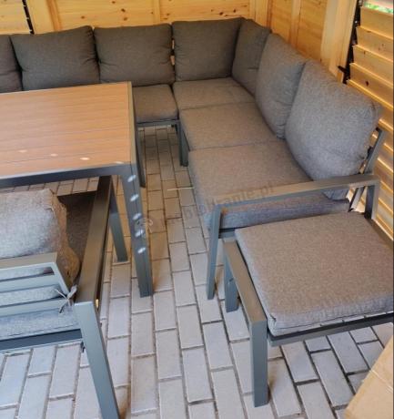 Duży narożnik ogrodowy metalowy 294x184cm Sodor Corner XXL z 2 fotelami, 2 pufami i stołem 160cm - Dark Grey Polywood