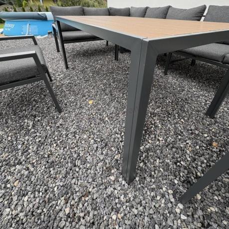 Duży narożnik ogrodowy metalowy 294x184cm Sodor Corner XXL z 2 fotelami, 2 pufami i stołem 160cm - Dark Grey Polywood