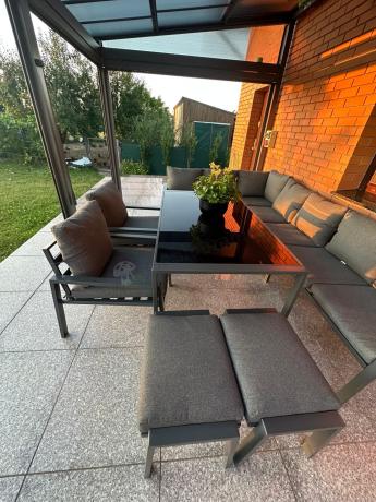 Duży narożnik ogrodowy metalowy Sodor Corner XXL z fotelami, pufami i stołem 160cm - Dark Grey
