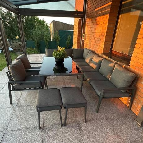 Duży narożnik ogrodowy metalowy Sodor Corner XXL z fotelami, pufami i stołem 160cm - Dark Grey