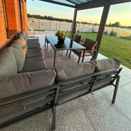 Duży narożnik ogrodowy metalowy Sodor Corner XXL z fotelami, pufami i stołem 160cm - Dark Grey