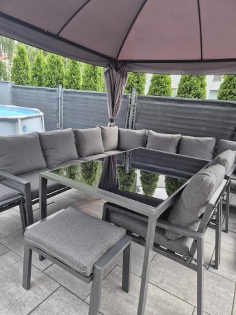 Duży narożnik ogrodowy metalowy Sodor Corner XXL z fotelami, pufami i stołem 160cm - Dark Grey