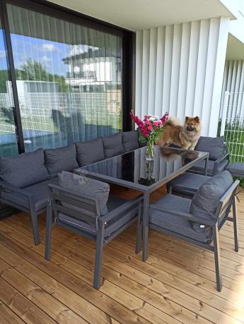 Duży narożnik ogrodowy metalowy Sodor Corner XXL z fotelami, pufami i stołem 160cm - Dark Grey