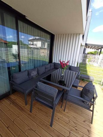 Duży narożnik ogrodowy metalowy Sodor Corner XXL z fotelami, pufami i stołem 160cm - Dark Grey