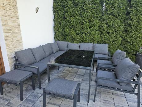 Duży narożnik ogrodowy metalowy Sodor Corner XXL z fotelami, pufami i stołem 160cm - Dark Grey