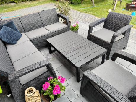 Duży narożnik ogrodowy z podnoszonym stołem