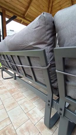 Duży narożnik tarasowy z dodatkowymi blatami i fotelem Panaon GW