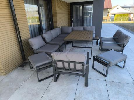 Duży nowoczesny narożnik na taras z fotelami i pufami Panaon Corner XXL - Grey Teak