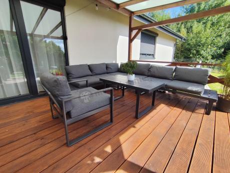 Duży nowoczesny narożnik na taras z fotelem Panaon DG