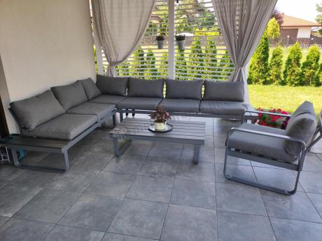 Duży nowoczesny narożnik na taras z fotelem Panaon DG