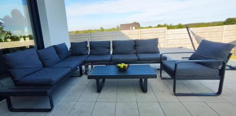 Duży nowoczesny narożnik na taras z fotelem Panaon DG