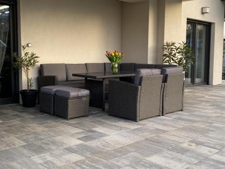 Duży technorattanowy narożnik 250x190cm z fotelami Cofete Plus – Anthracite