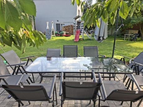 Duży zestaw mebli obiadowych na taras 10 składanych krzeseł ze szklanym stołem 220cm Ortino - Antracite