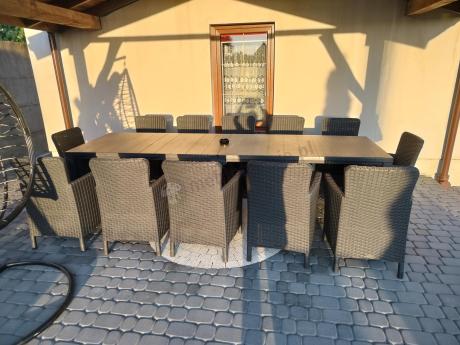 Duży zestaw ogrodowy dla 12 osób z dużym stołem Meblobranie TJD12 grafit