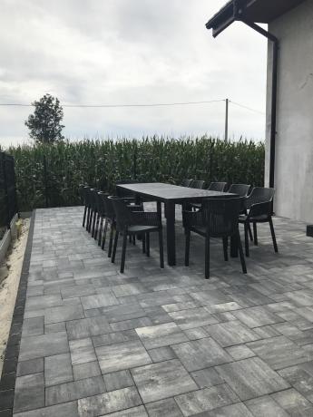 Duży zestaw ogrodowy obiadowy dla 12 osób z dużym stołem Meblobranie EJD12 grafit