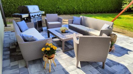 Duży zestaw ogrodowy z podnoszonym stołem Meblobranie SFLM cappuccino